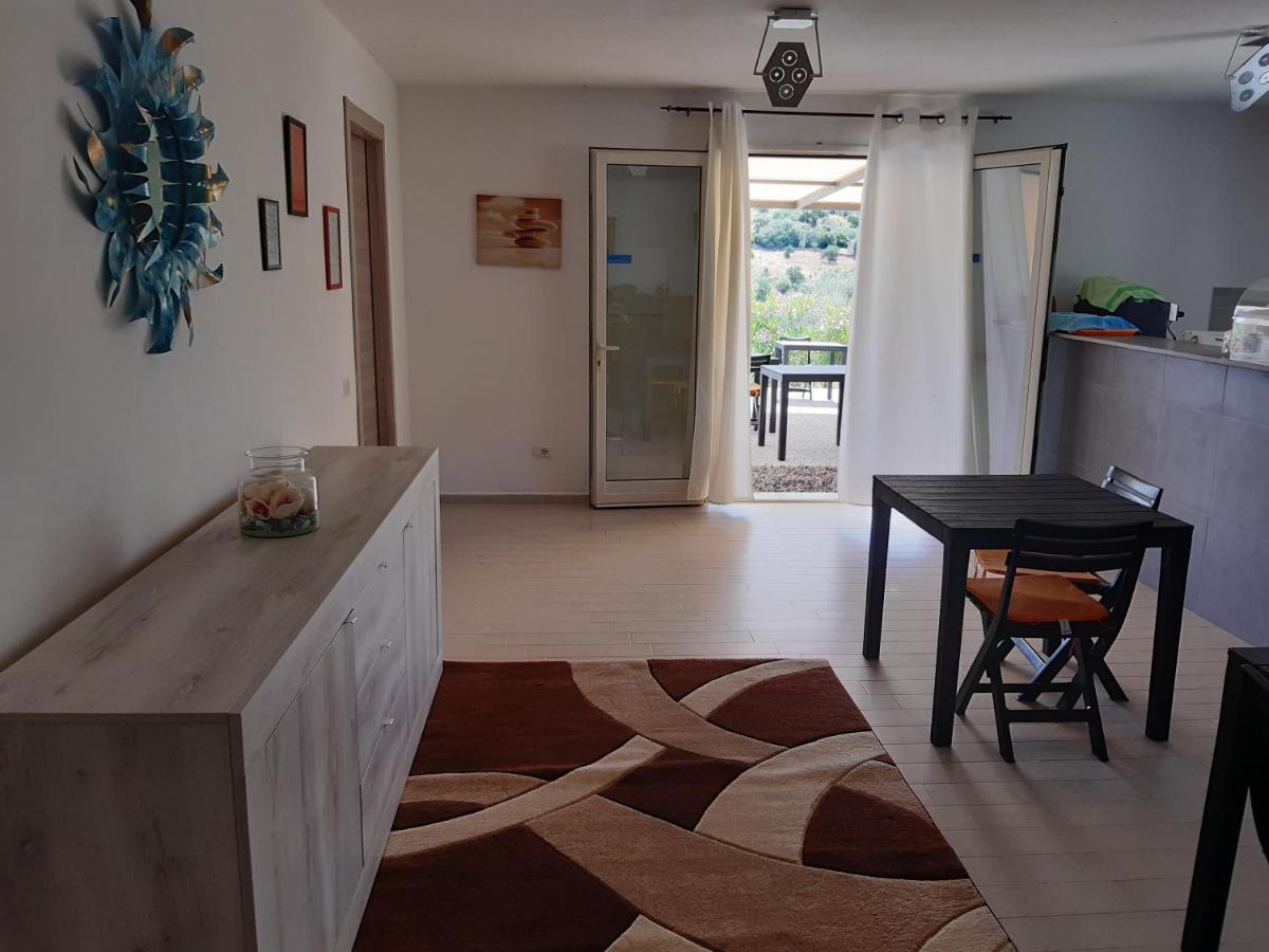 Sole&Sale Bed & Breakfast San Teodoro  Exterior photo