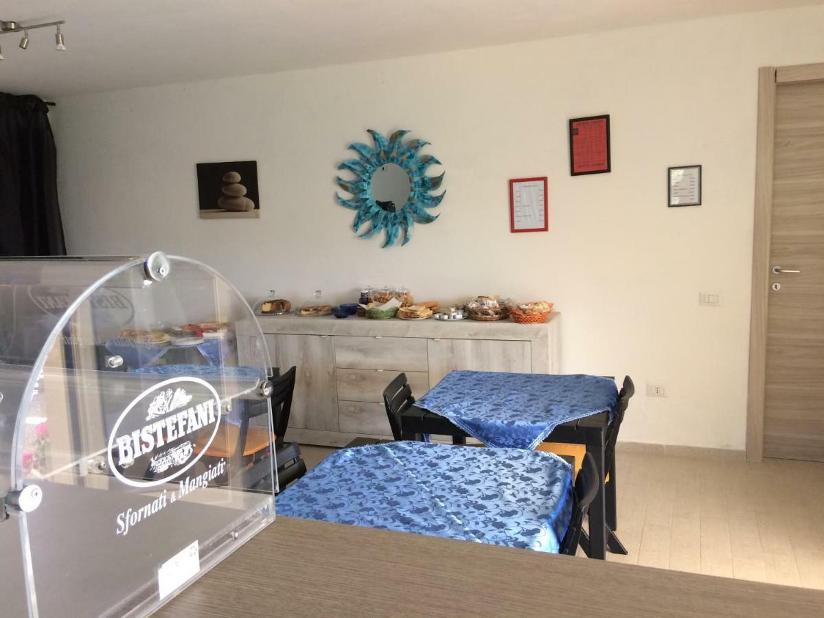 Sole&Sale Bed & Breakfast San Teodoro  Exterior photo