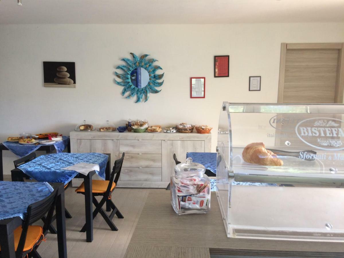Sole&Sale Bed & Breakfast San Teodoro  Exterior photo